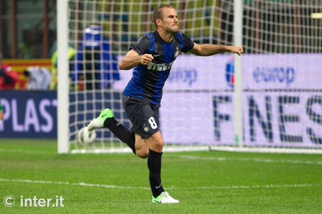 Palacio back with the team. Chivu to miss the derby?