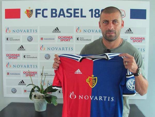 Basel renews the contract with Inter legend Samuel