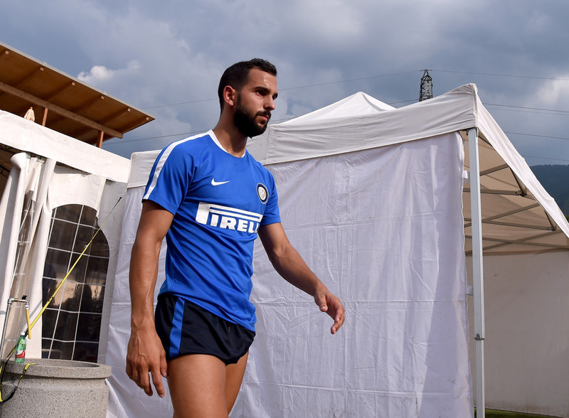 Montoya unveiled as an Inter player
