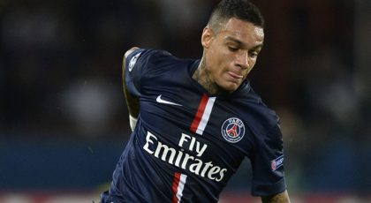 Gregory Van Der Wiel Signs With PSG 