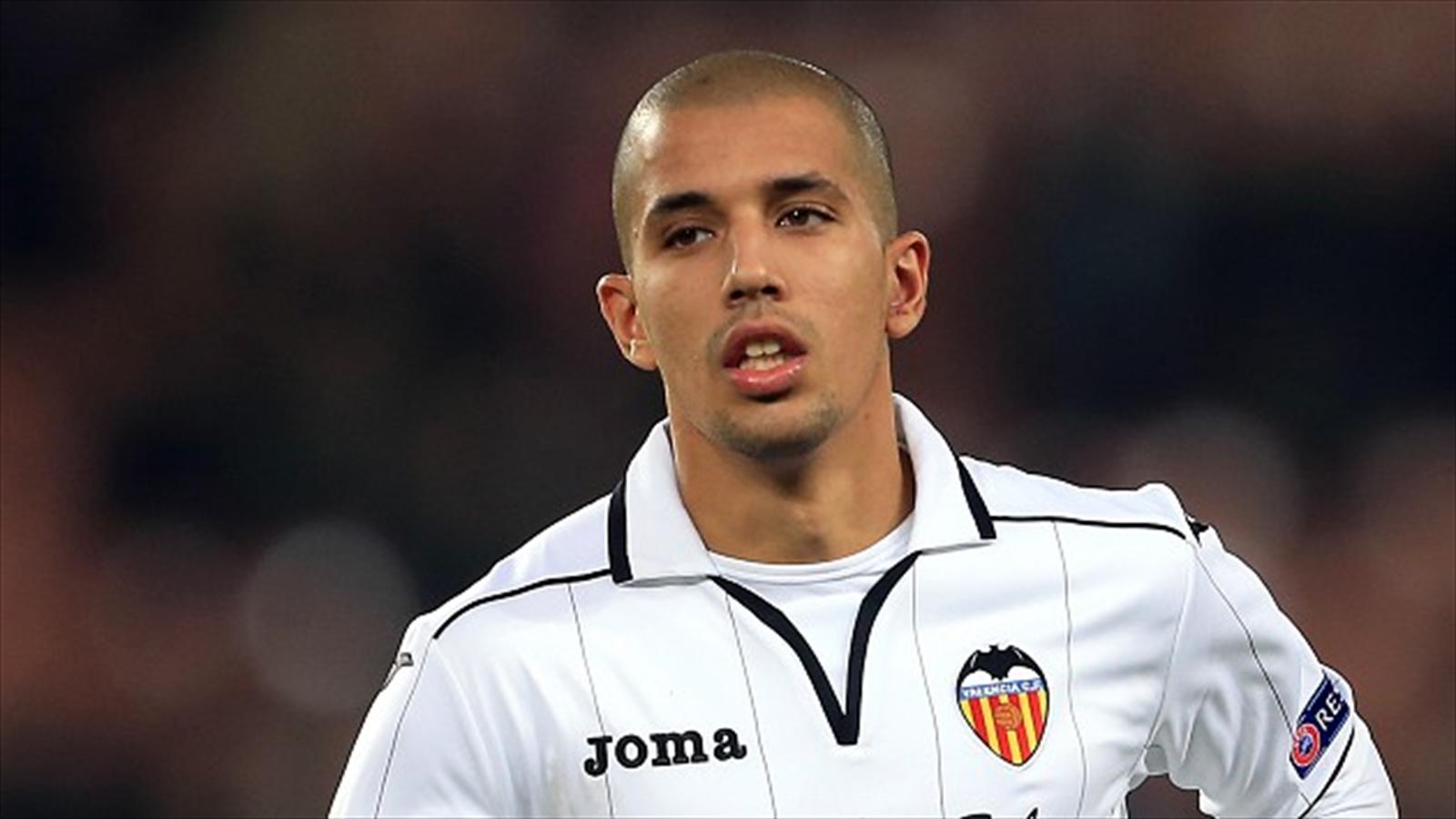 Many clubs in line for Feghouli