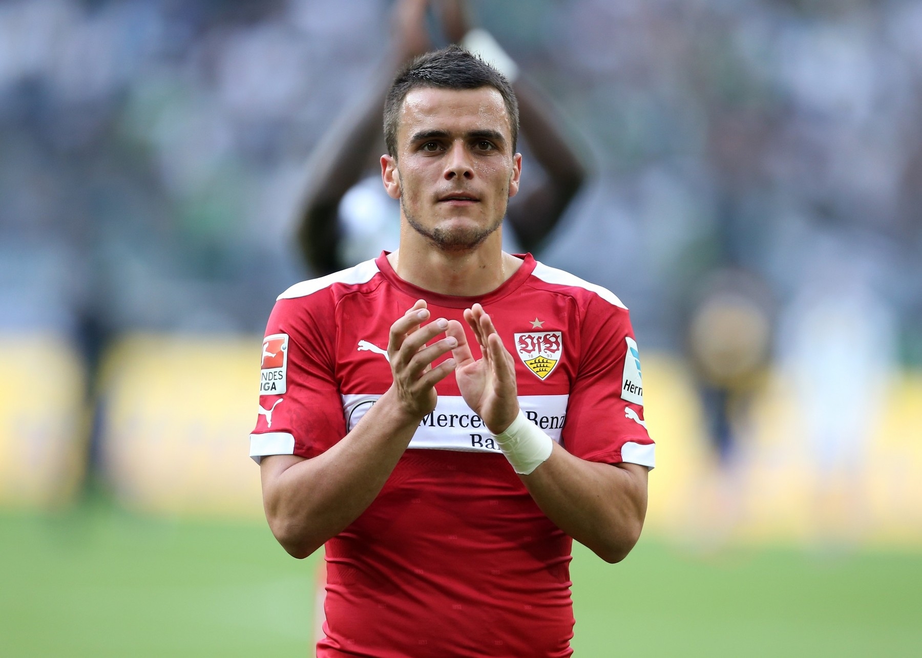 Inter ‘Intrigued’ By Eintracht Frankfurt Wing-Back Kostic