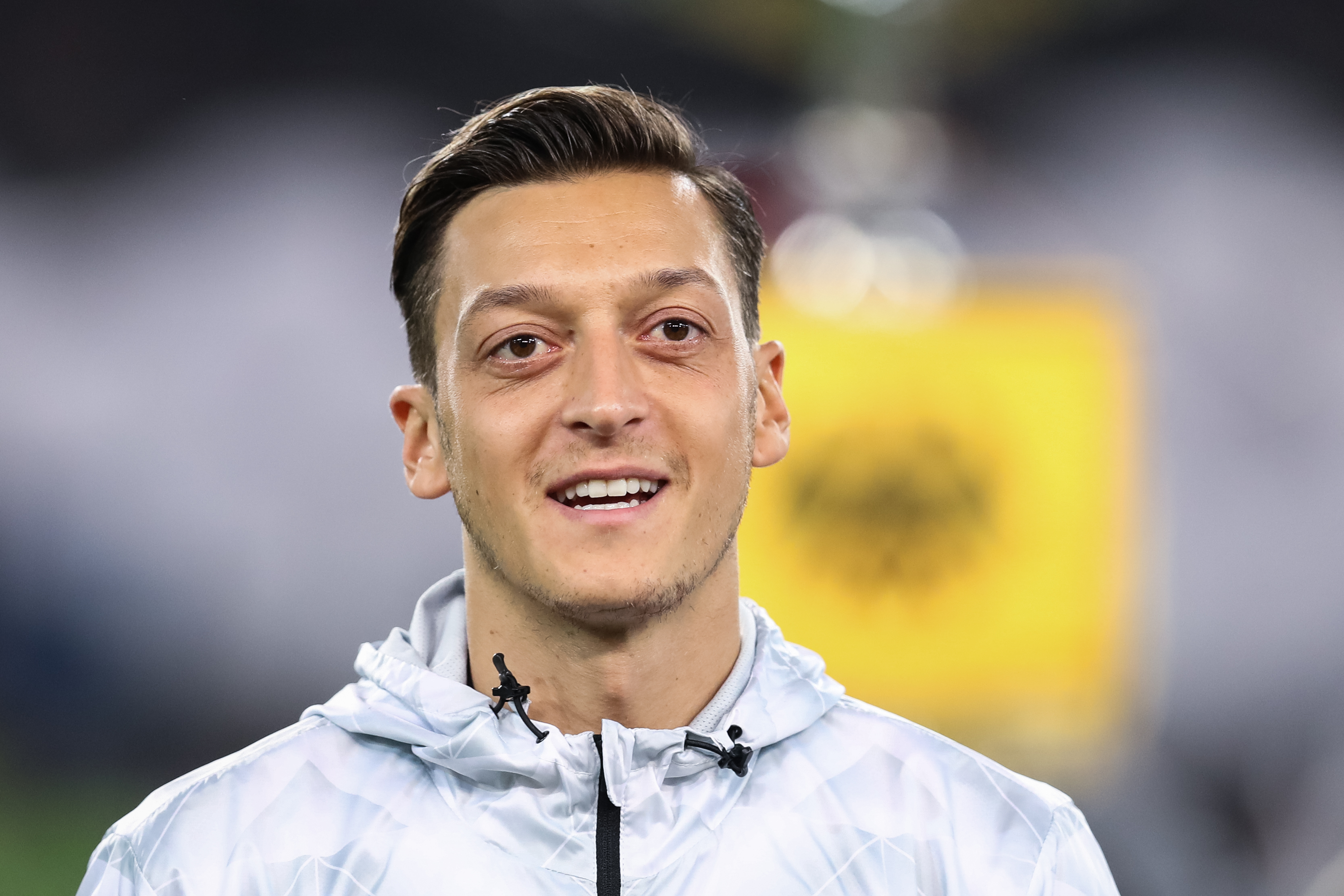 Arsenal Midfielder Mesut Ozil’s Agent: “A Move To Juventus, AC Milan Or Inter? Maybe One Day, Why Not?”