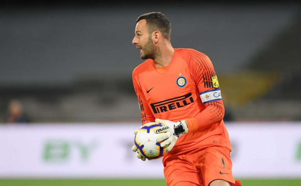 Ex-Inter Goalkeeper Castellazzi: “Risking Handanovic In The Derby Is Not A Good Idea With The Team Competing On 3 Fronts”