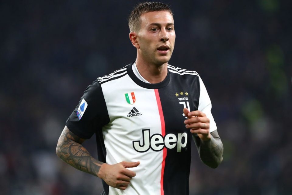 Juventus cheap bernardeschi jersey