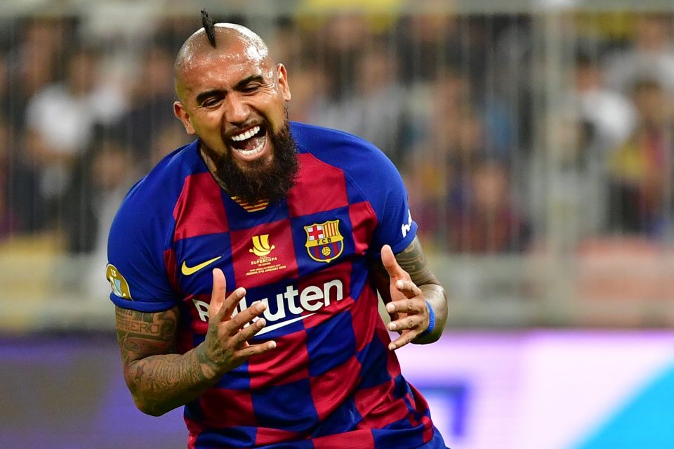 Inter To Offer Arturo Vidal A 2 Year Contract Who Is Close To Terminating  Contract With Barcelona Italian Broadcaster Reports