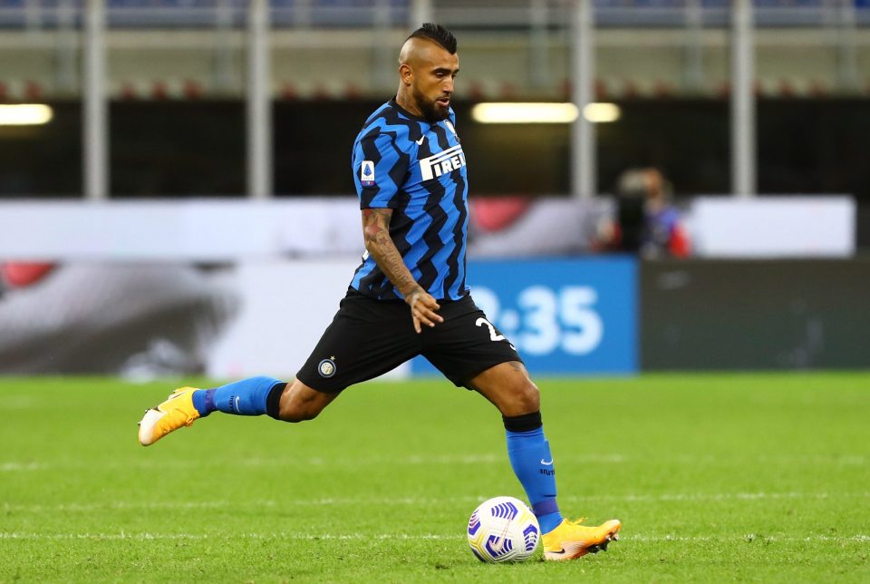 Arturo Vidal Explains Himself To Inter Squad For Red Card Against Real Madrid, Italian Media Reports