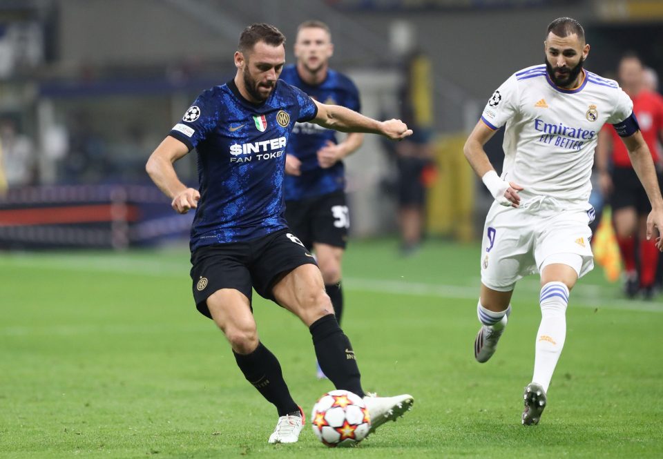 Inter Defender Stefan de Vrij A Doubt For Napoli & Shakhtar Clashes But Alessandro Bastoni Fit, Italian Media Report