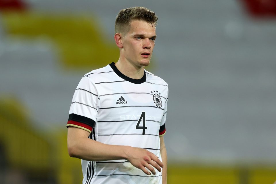 Inter-Linked Gladbach Defender Mathias Ginter Set To Join Freiburg On Free Transfer, German Broadcaster Reports