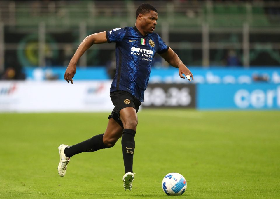 Man United Interested In Signing Inter Wingback Denzel Dumfries ...