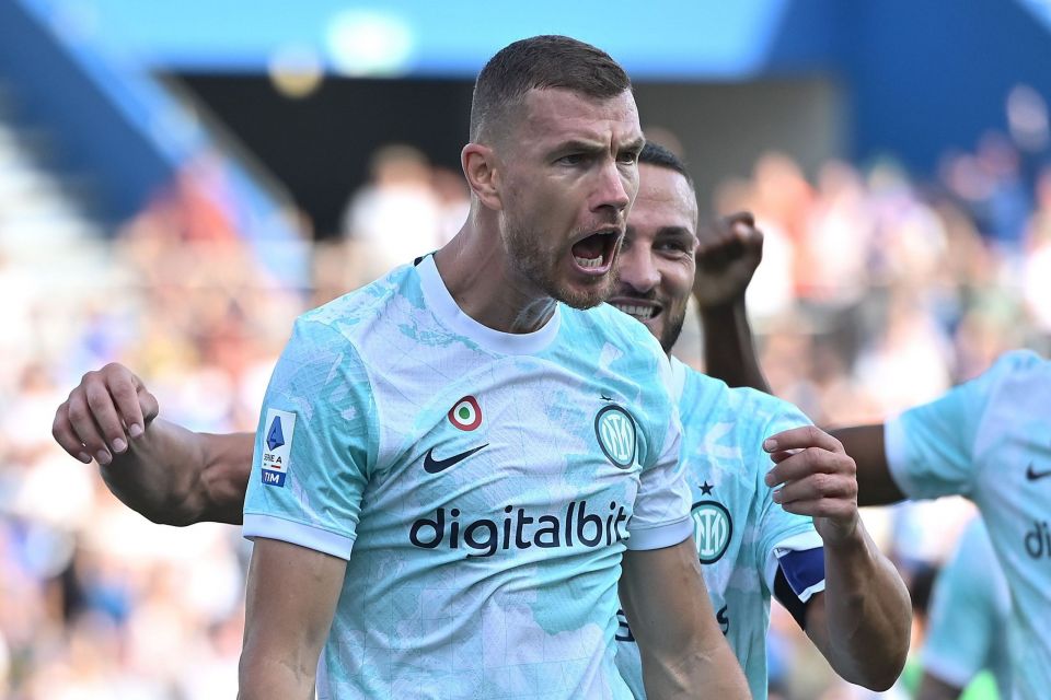 Dzeko's AC Milan transfer talks not true – Manchester City