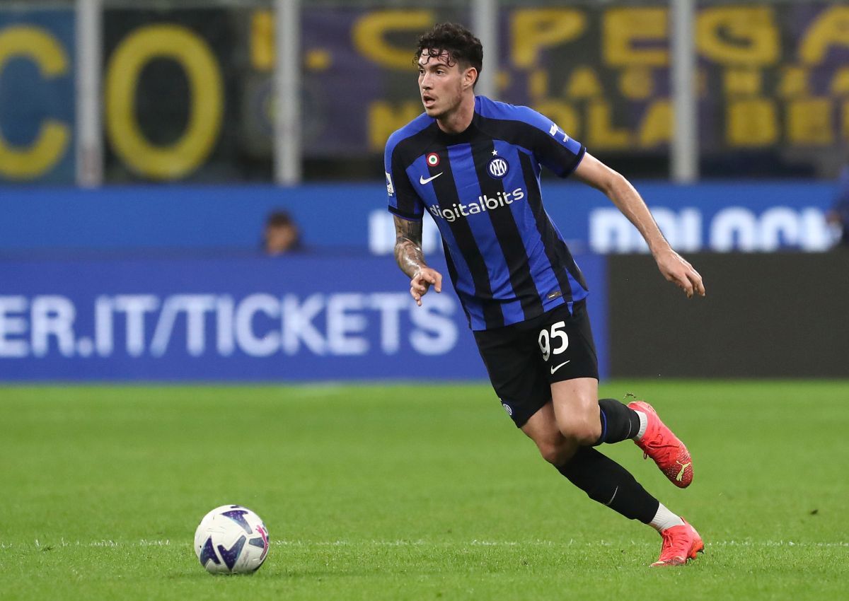 Jurgen Klopp has ordered Liverpool to sign  $63m defender Alessandro Bastoni to replace  Joël Matip