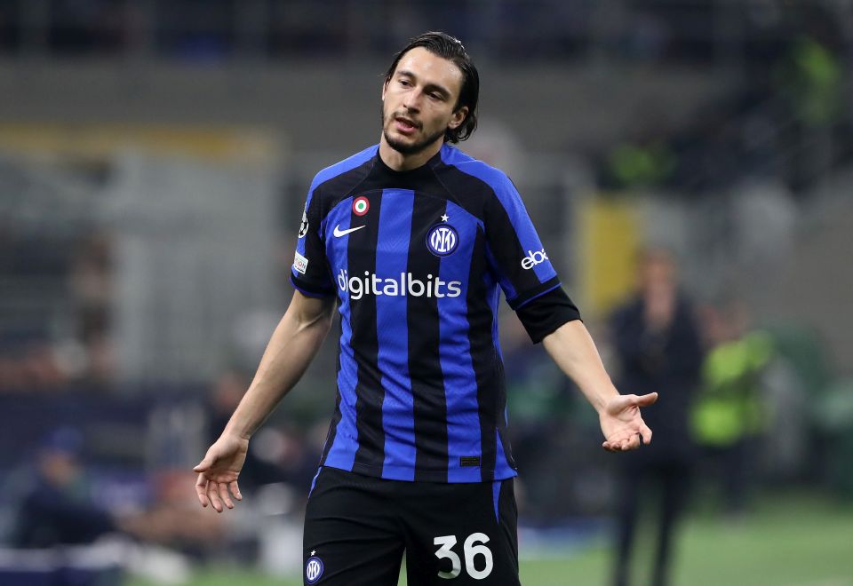 Photo – Inter Milan Defender  Matteo Darmian Celebrates Serie A Win Vs Torino: “Close Serie A With 3 Points & A Clean Sheet”
