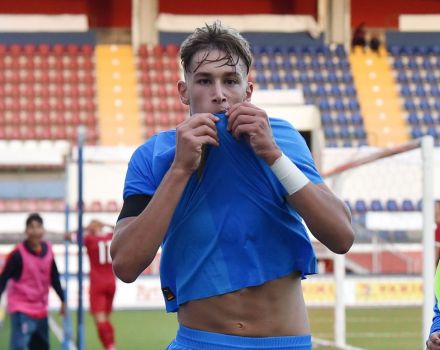 Spezia hail Francesco Pio Esposito exploits: "From Popeye to Hulk"