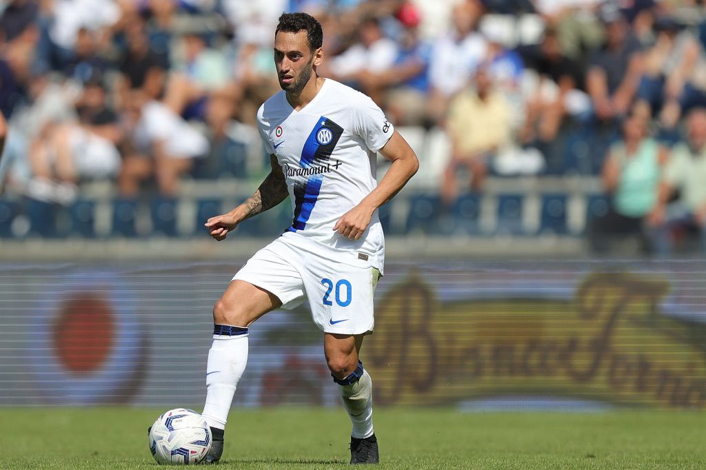 Inter Milan Hakan Calhanoglu