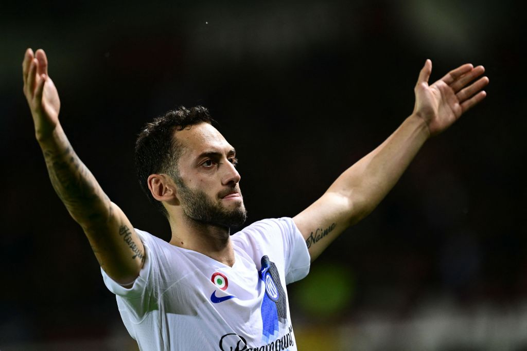 Inter Milan Hakan Calhanoglu