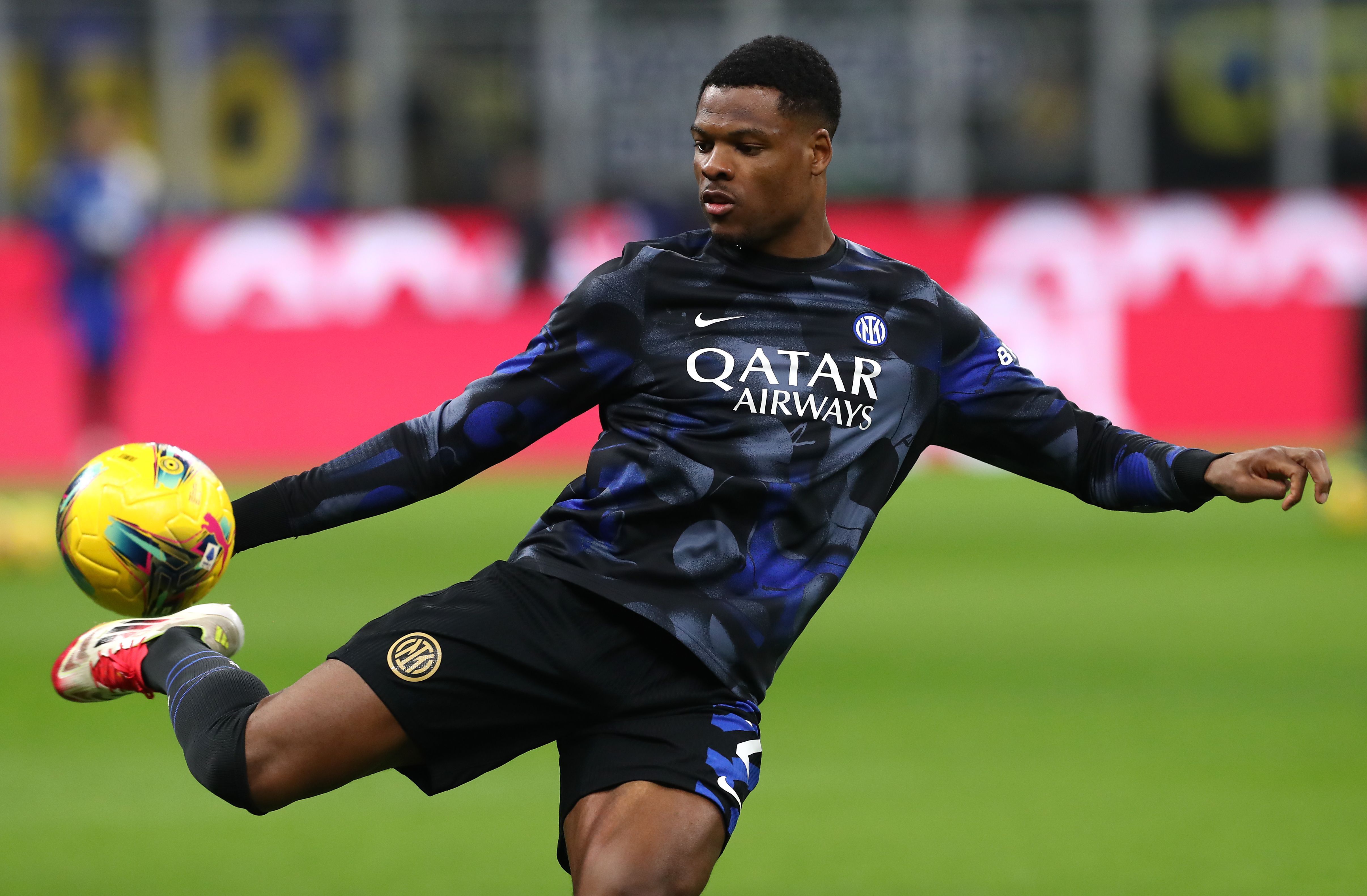 Denzel Dumfries Inter Milán