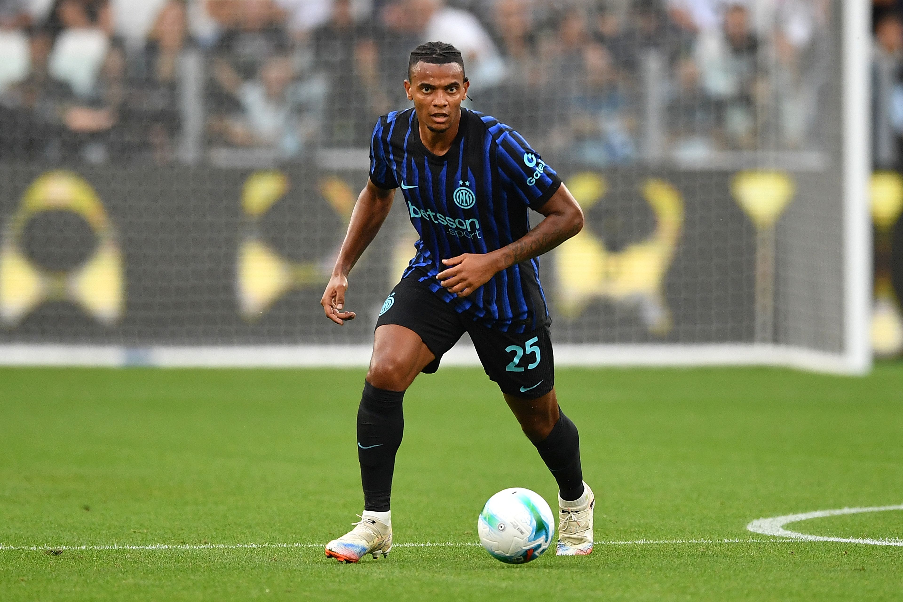 Manuel Akanji Inter Milan
